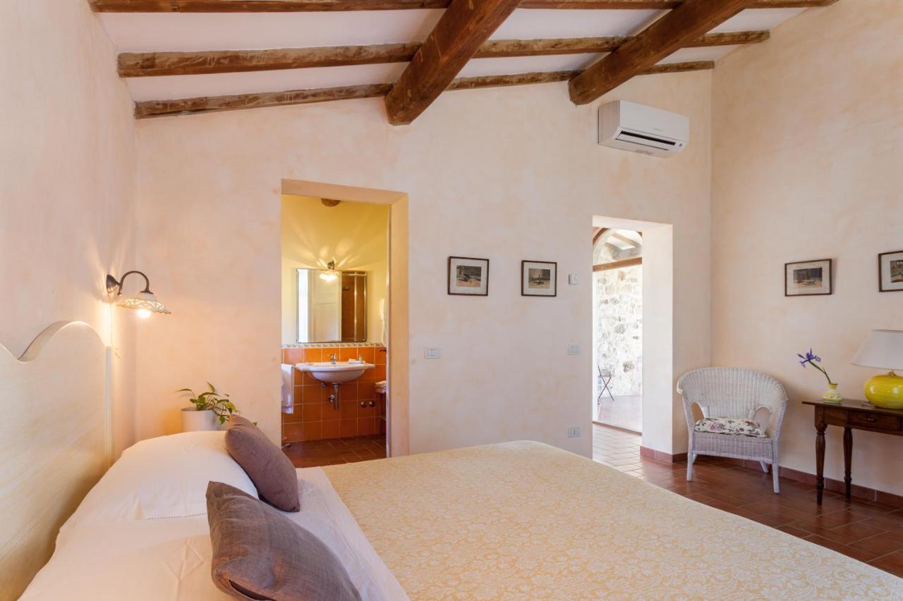Agriturismo Bio Aia Della Colonna Saturnia Exterior foto